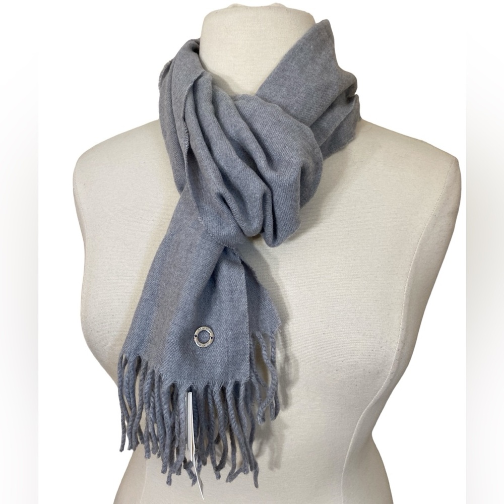 Minimalist gray fringe acrylic scarf